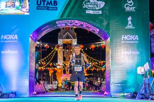 BIB: 410, 5257
                            <button type="button" onclick="openModal(21813543)" class="btn btn-primary btn-sm float-right btn-popup" data-toggle="modal" data-target=".modal-high-quality">
                        <i class="fas fa-shopping-cart"></i> Add to Cart
                    </button>
                                            <button type="button" onclick="isThisMe(21813543, true)" class="btn btn-success btn-sm float-right btn-popup btn-isme hidden" data-toggle="tooltip" data-placement="bottom" title="นี่คือรูปของคุณใช่ไหม คลิกที่นี่เพื่อเอาเข้าอัลบั้ม">
                        <i class="fas fa-plus"></i> Add to album
                    </button>
                    <button type="button" onclick="isThisMe(21813543, false)" class="btn btn-warning btn-sm float-right btn-popup btn-isnotme hidden">
                        <i class="fas fa-ban"></i> Remove from album
                    </button>